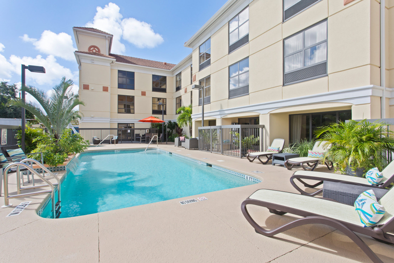 Sport & Beauty 3, Holiday Inn Express & Suites CLEARWATER NORTH/DUNEDIN by IHG, Pinellas