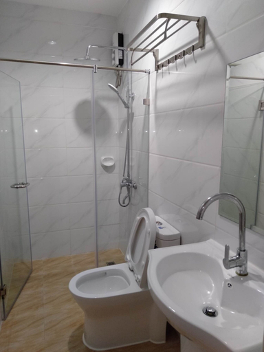 Bathroom 4, Meaco Royal Hotel- Aparri, Aparri