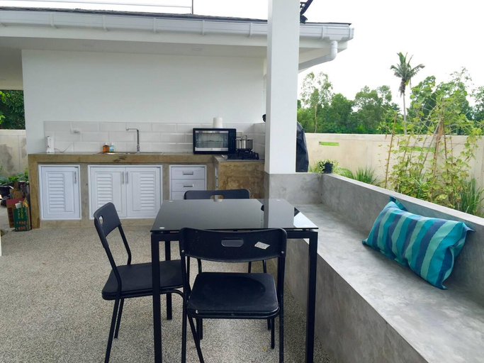 Others 3, Swiss Bungalow Cha Am, pool, garden, parking, Cha-Am