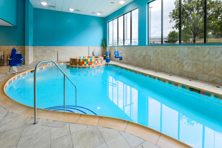 Sport & Beauty 2, Holiday Inn Express & Suites FORT WORTH DOWNTOWN by IHG, Fort Worth