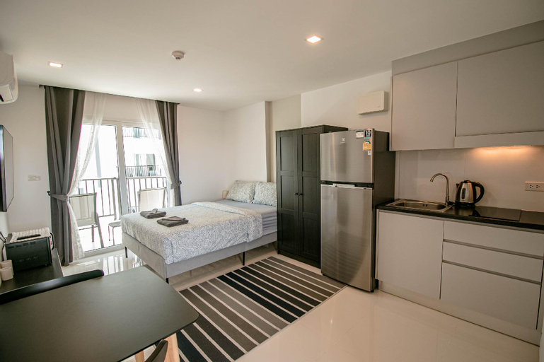 Dining Room, Mantra Beach Condominium Studio - M212, Klaeng