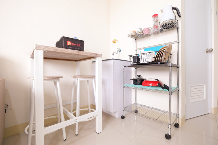 Others 4, Cozy 2 BR Green Pramuka City Apartment By Travelio, Jakarta Pusat