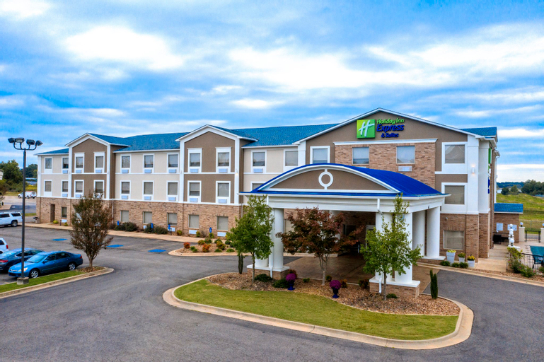Holiday Inn Express & Suites CLARKSVILLE, Johnson