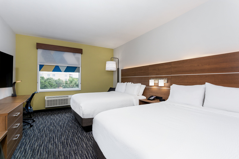 Bedroom 4, Holiday Inn Express & Suites MIRAMAR by IHG, Broward