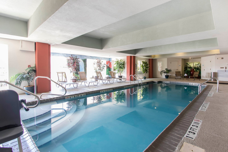 Sport & Beauty 5, Holiday Inn Express & Suites CULLMAN by IHG, Cullman