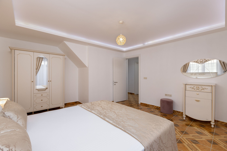 Bedroom 3, Onix Apart Hotel, Antalya