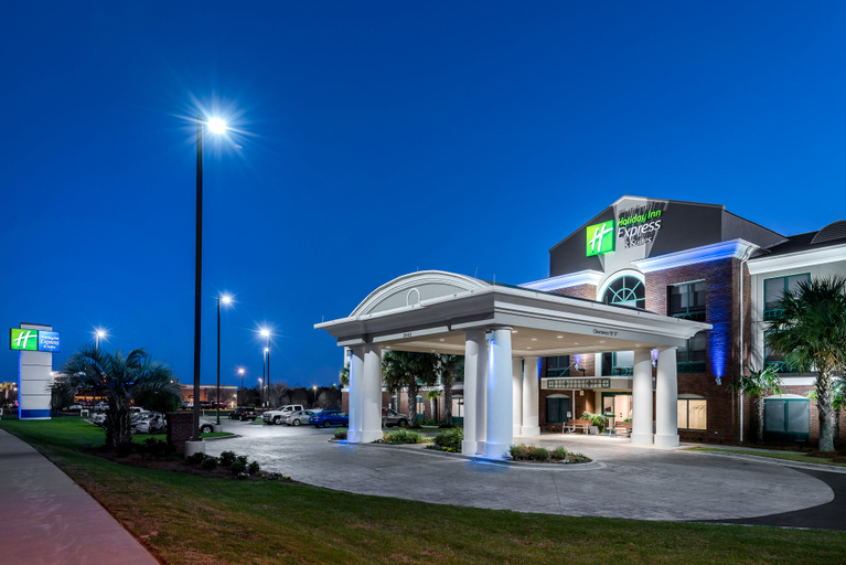 Exterior & Views 5, Holiday Inn Express & Suites FLORENCE I-95 & I-20 CIVIC CTR by IHG, Florence