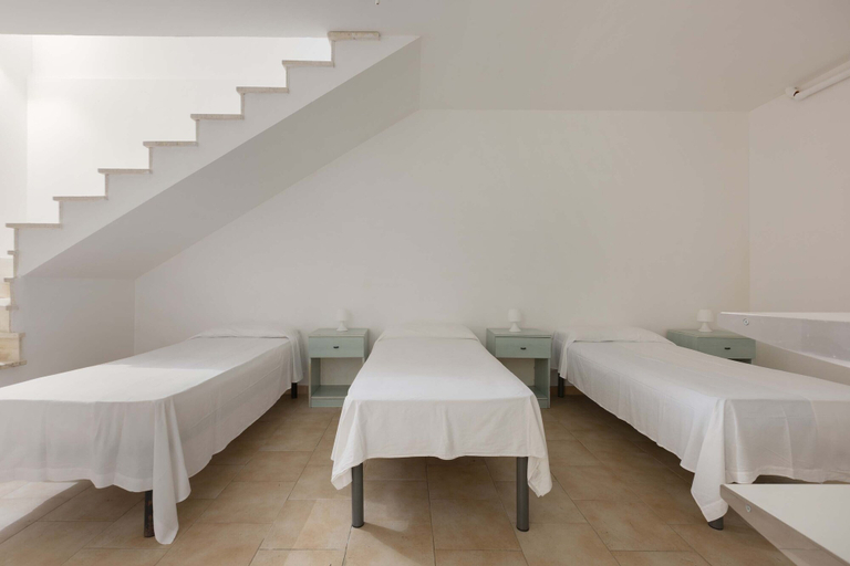 Bedroom 2, 3462 Villa Sunbeach by Barbarhouse, Lecce