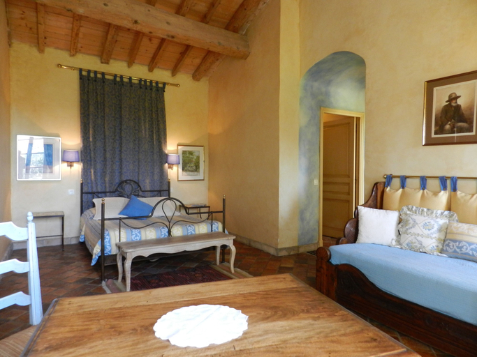 Bedroom 4, Mas Petit Fourchon, Bouches-du-Rhône