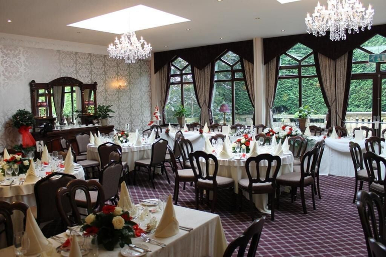 Food & Drinks 4, Oakwood Hall, Bradford