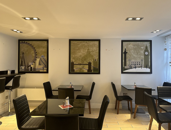 Food & Drinks 4, Bloomsbury Palace Hotel, London