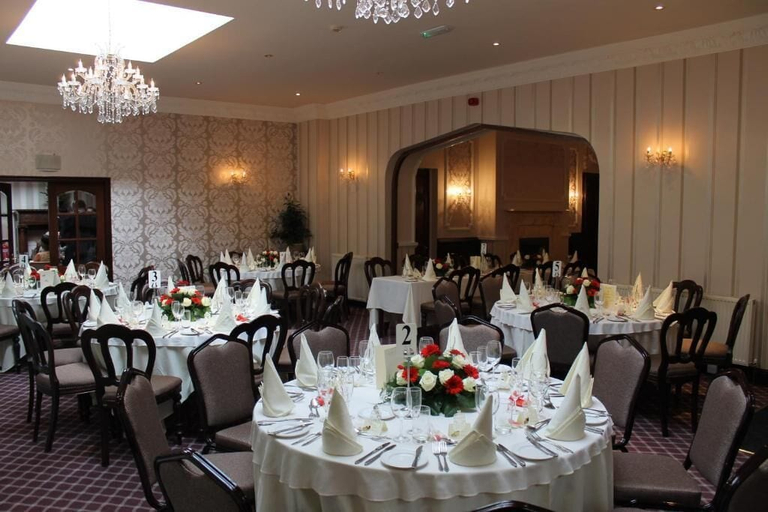 Food & Drinks 5, Oakwood Hall, Bradford