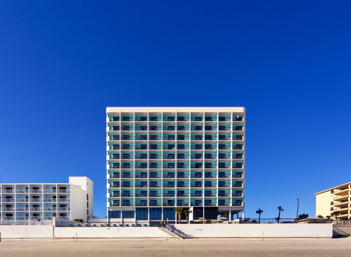 Holiday Inn Express & Suites OCEANFRONT DAYTONA BCH SHORES, Volusia