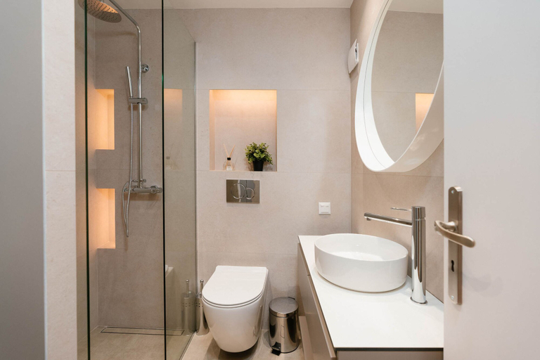 Bathroom, Phaedrus Living Cozy Flat Koukaki, Attica