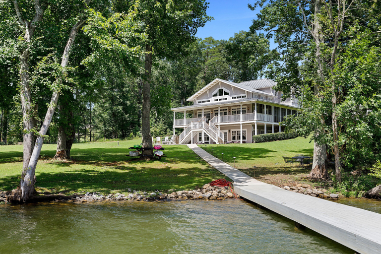 Exterior & Views 1, Sunset Point, Rhea