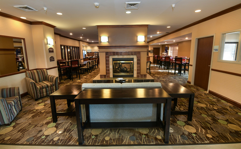Others 3, Holiday Inn Express & Suites GRAND FORKS by IHG, Grand Forks