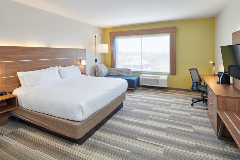 Bedroom 4, Holiday Inn Express & Suites EL PASO EAST-LOOP 375 by IHG, El Paso