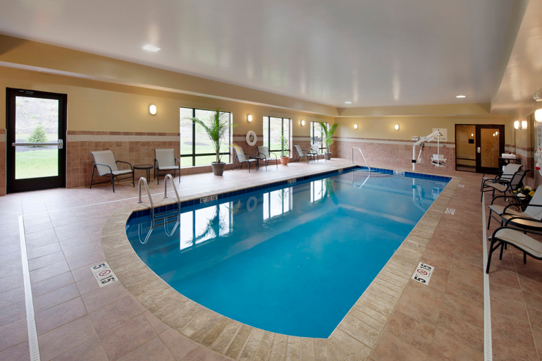 Sport & Beauty 4, Holiday Inn Express & Suites CLEARFIELD by IHG, Clearfield