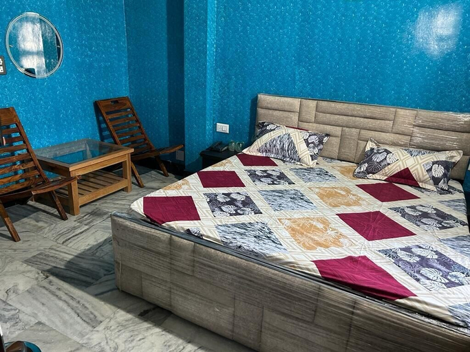 Others 5, Hotel Monal, Pithoragarh