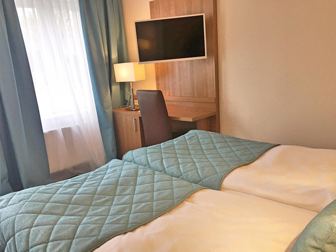 Bedroom 2, Sporthotel Dorum GmbH, Cuxhaven