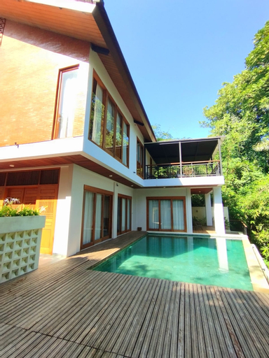 Java Bali Private Villa, Sleman