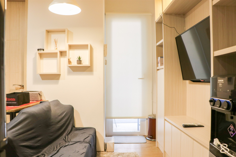 Others 5, Good and Comfy 2BR Tokyo Riverside PIK 2 Apartment By Travelio, Tangerang