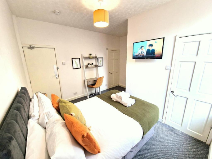 Others 5, St Johns House , Lancashire