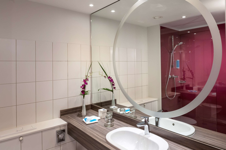 Bathroom 5