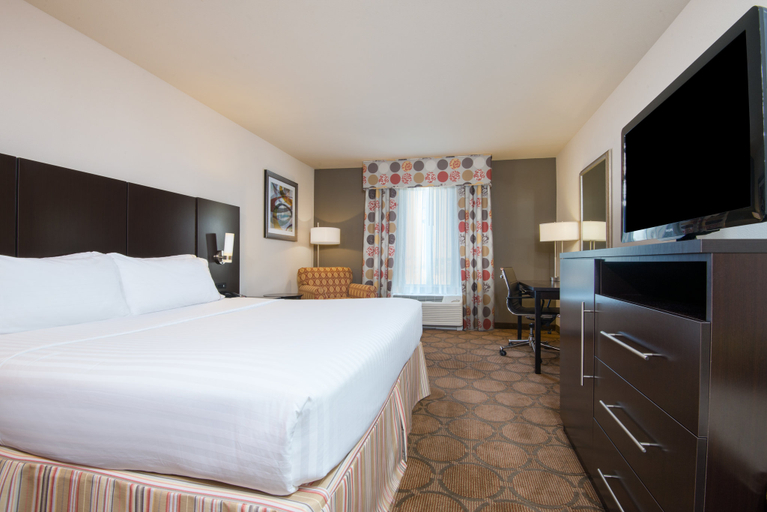 Bedroom 4, Holiday Inn Express & Suites HOBBS by IHG, Lea