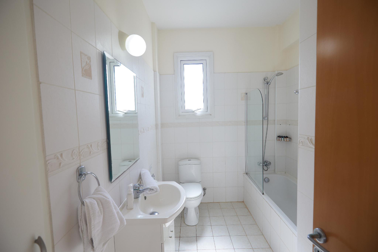Bathroom 4, Protaras Holiday Villa Dv27