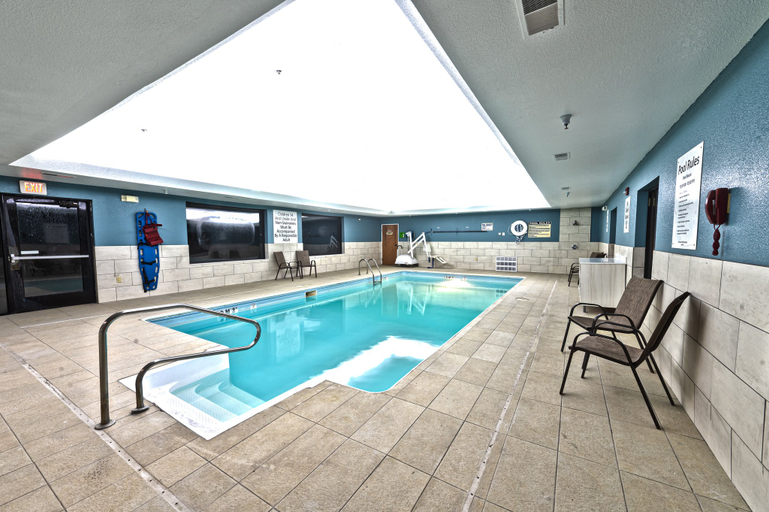 Sport & Beauty 3, Holiday Inn Express & Suites GOSHEN by IHG, Elkhart