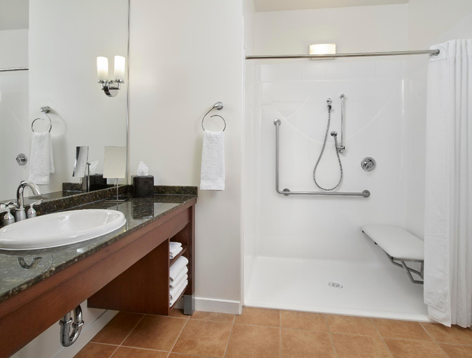 Bathroom 4, Metterra Hotel on Whyte, Division No. 11