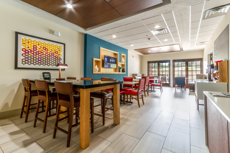 Food & Drinks 2, Holiday Inn Express & Suites HEARNE by IHG, Robertson