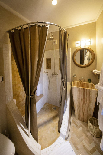 Bathroom 2, Riad Wazani Topaze et Spa, Marrakech