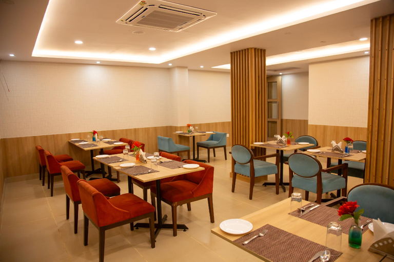 Food & Drinks 4, Naveen Residency, Dharwad