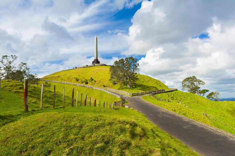 Nearby Landmark 2, Hidden Gem , Waitakere