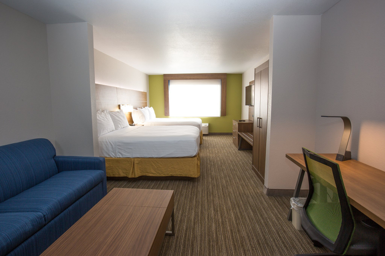 Bedroom 5, Holiday Inn Express & Suites HESPERIA by IHG, San Bernardino