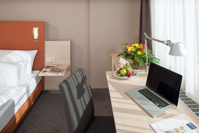Bedroom 3, Essential by Dorint Berlin-Adlershof, Berlin