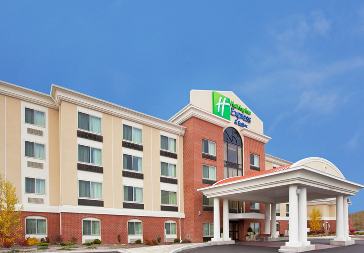 Exterior & Views 2, Holiday Inn Express & Suites NIAGARA FALLS by IHG, Niagara