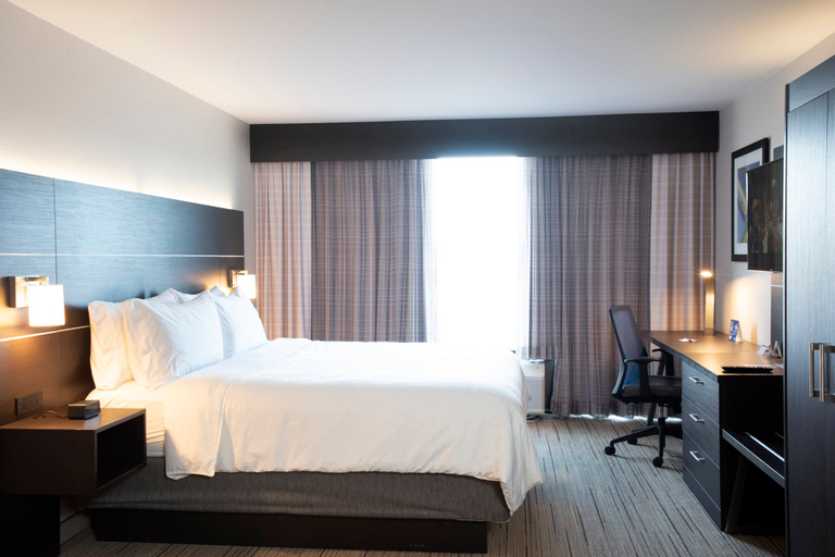 Bedroom 2, Holiday Inn Express & Suites CHESTER-MONROE-GOSHEN by IHG, Orange