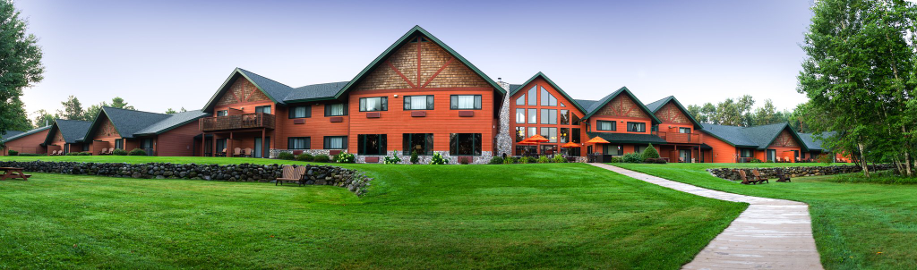 Exterior & Views