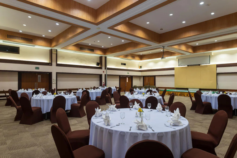 Business Facilities 4, Pinnacle Grand Jomtien Resort and Beach Club, Sattahip