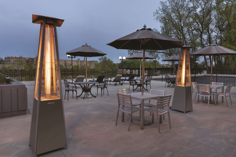 Food & Drinks 4, Radisson Hotel Grand Rapids Riverfront, Kent