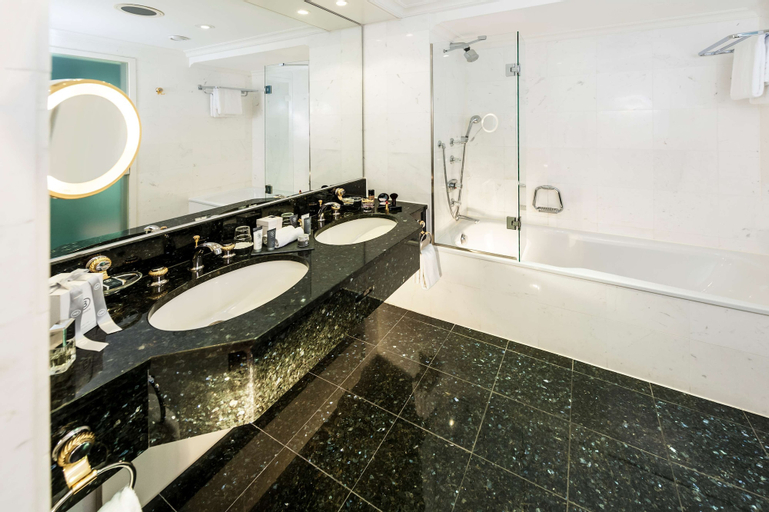 Bathroom 3