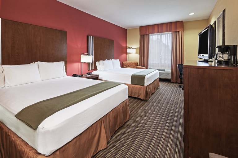 Bedroom 5, Holiday Inn Express & Suites CLEVELAND by IHG, Liberty