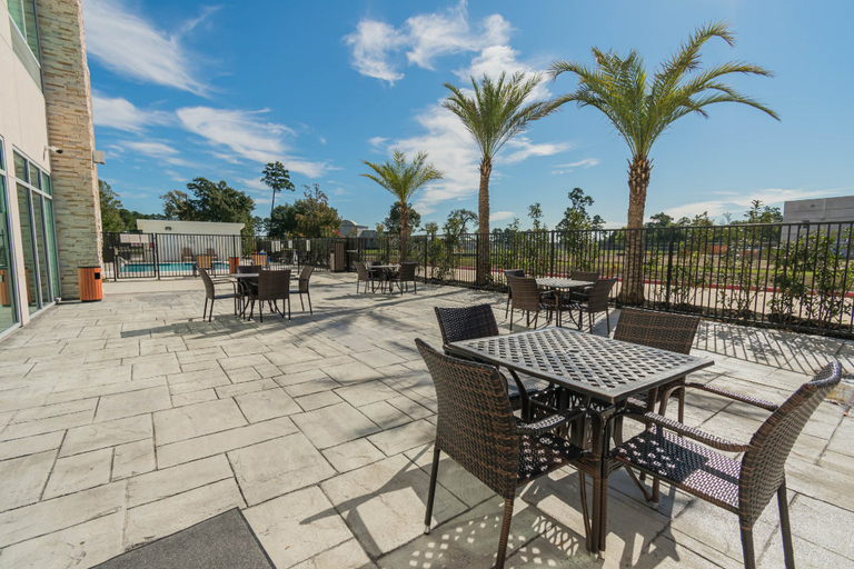 Food & Drinks 2, Holiday Inn Express & Suites HOUSTON NORTH I-45 SPRING by IHG, Houston