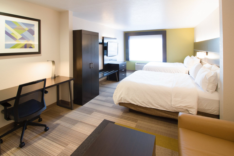 Bedroom 3, Holiday Inn Express & Suites LE MARS by IHG, Plymouth