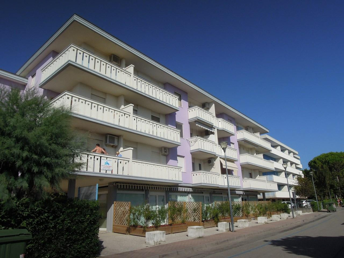 Others 4, Two-Bedroom Apartment with balcony, 50 meters from the beach, Venezia