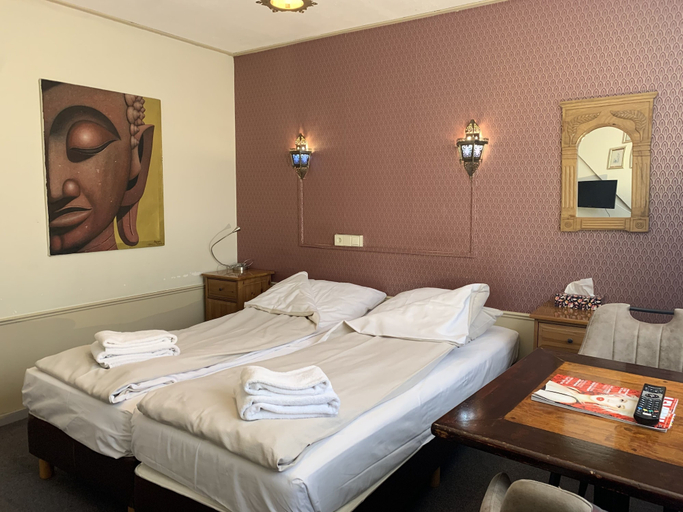 Bedroom 3, Amadeus Hotel, Haarlem