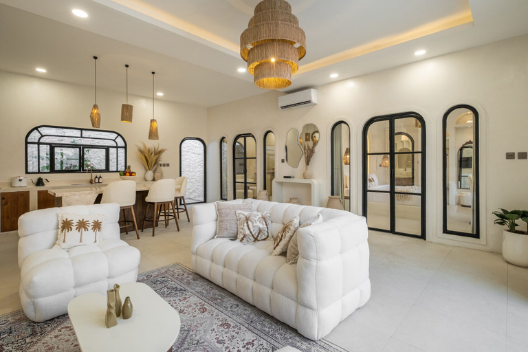 Others 5, Casa-Thalasa, Badung